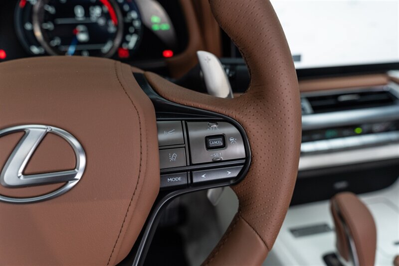 Used 2026 Lexus LC 500 Convertible w/ Inspiration Series RWD image 96