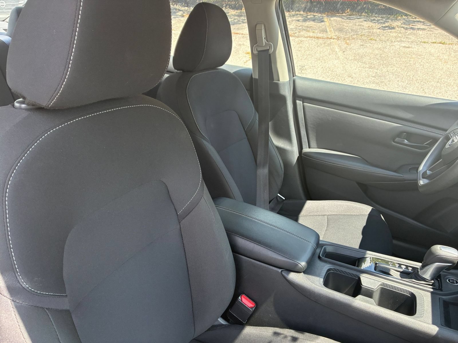 Used 2025 Nissan Sentra S FWD image 31