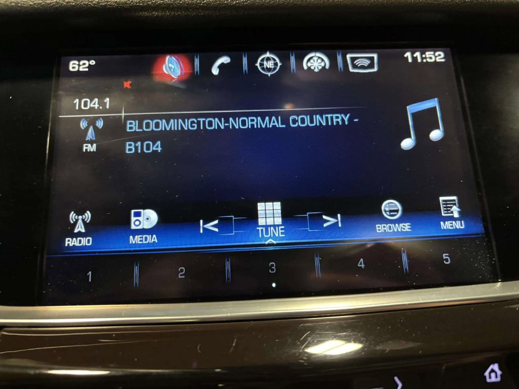 Used 2017 Cadillac XT5 Premium Luxury w/ LPO, Wheel Lock Package image 34