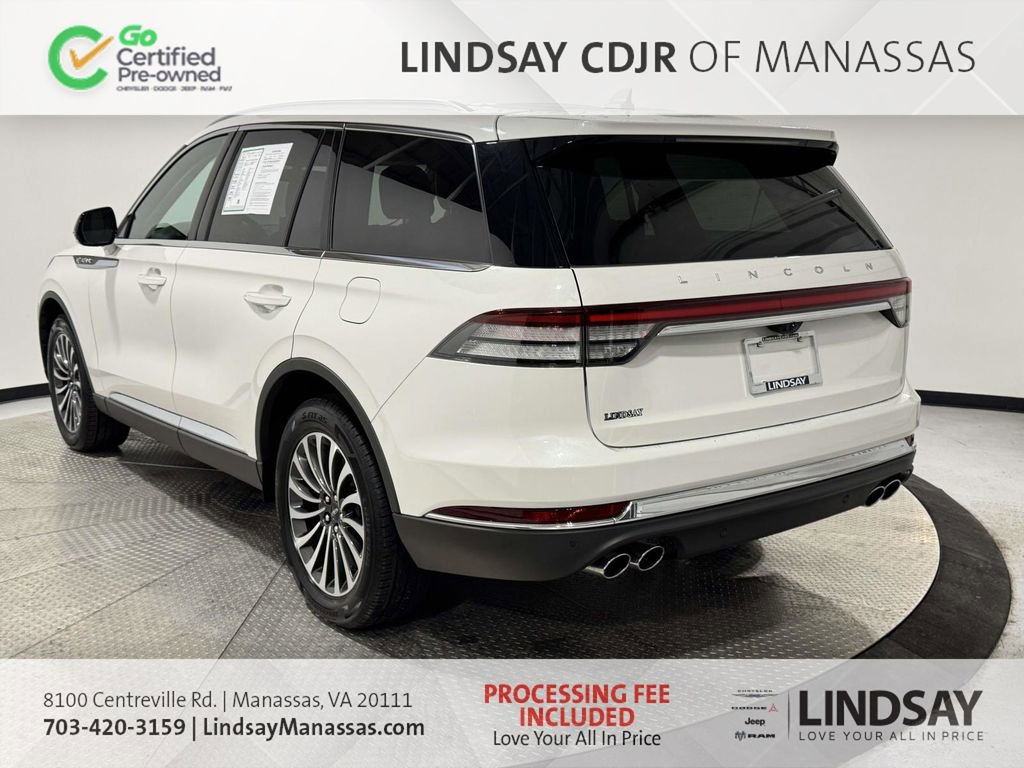 Used 2023 Lincoln Aviator AWD w/ Premium Package image 4