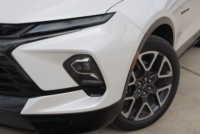 Used 2023 Chevrolet Blazer RS w/ Driver Confidence II Package image 3