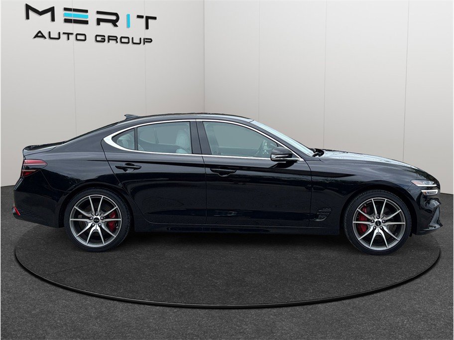 Used 2025 Genesis G70 2.5T AWD/4WD image 10