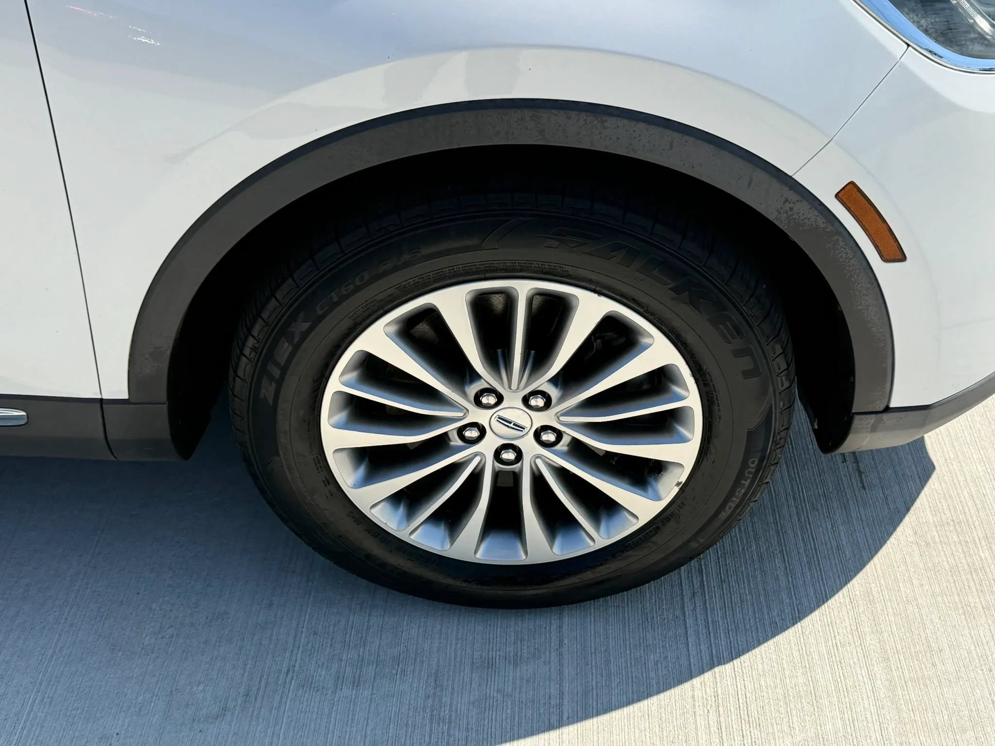 Used 2016 Lincoln MKX Select w/ Select Plus Package AWD/4WD image 51