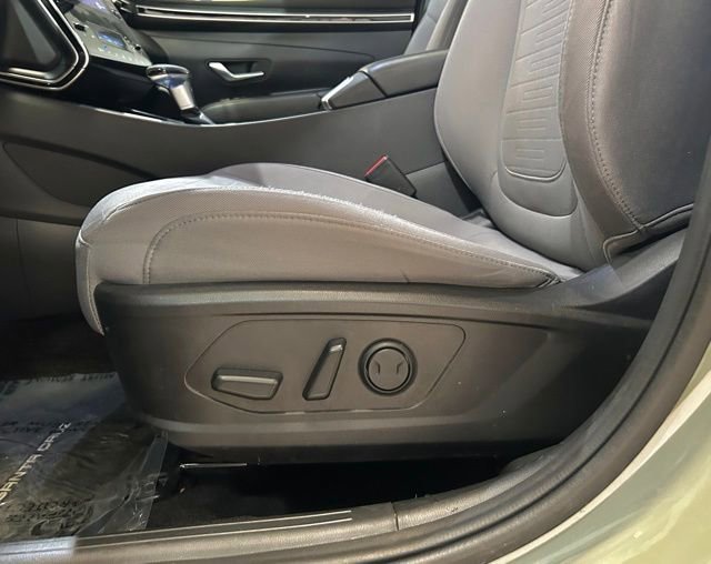 Used 2022 Hyundai Santa Cruz SEL Premium image 27