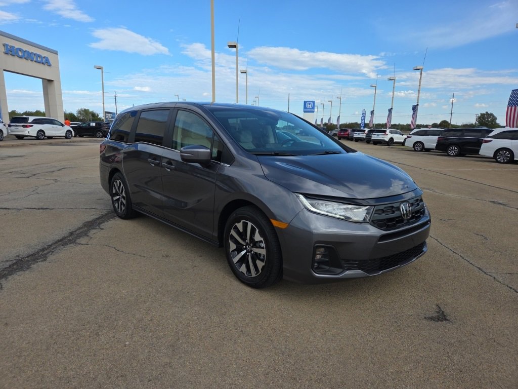 New 2026 Honda Odyssey EX-L image 3
