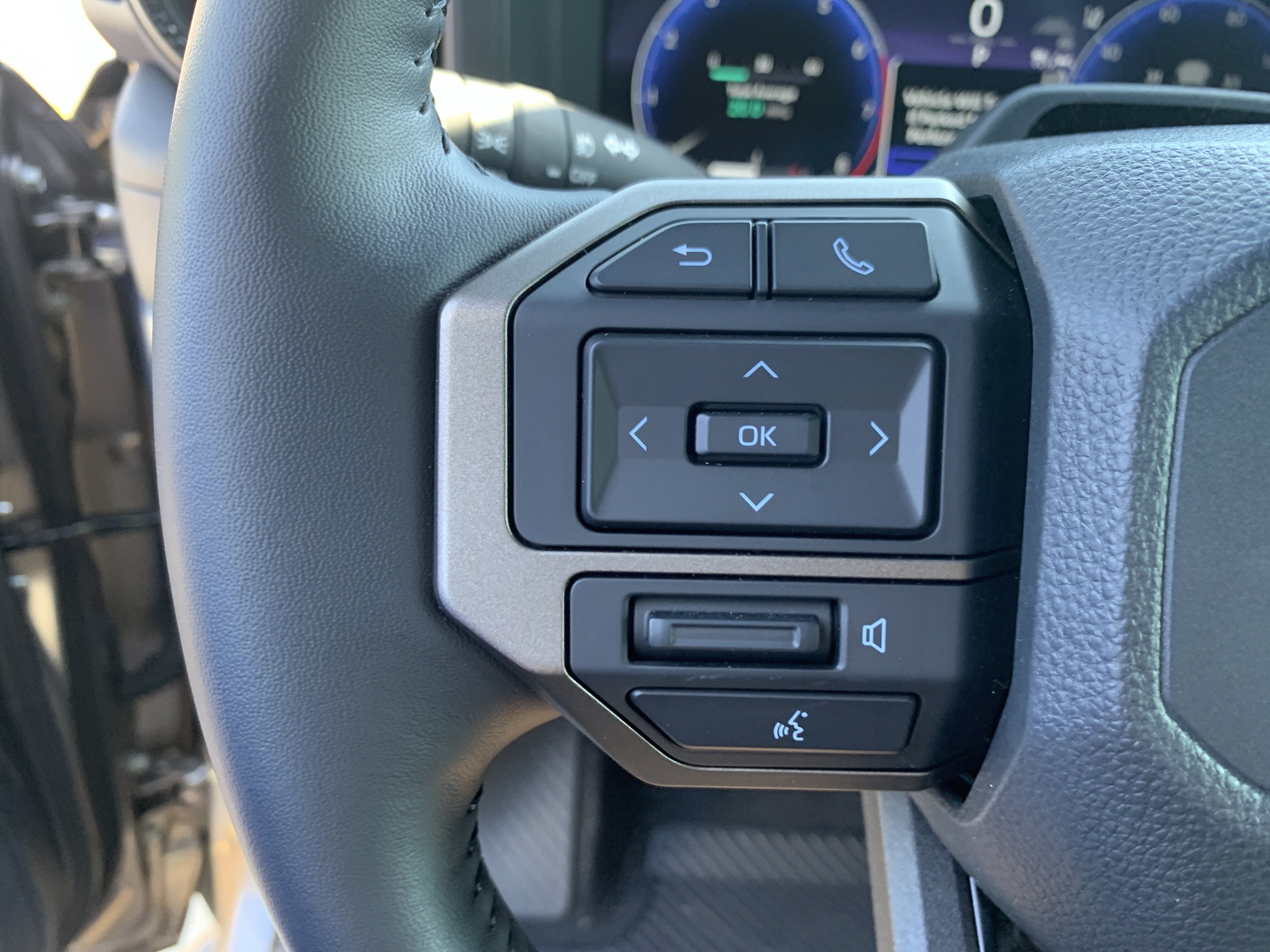 Used 2027 Toyota Land Cruiser w/ Premium Package AWD/4WD image 19