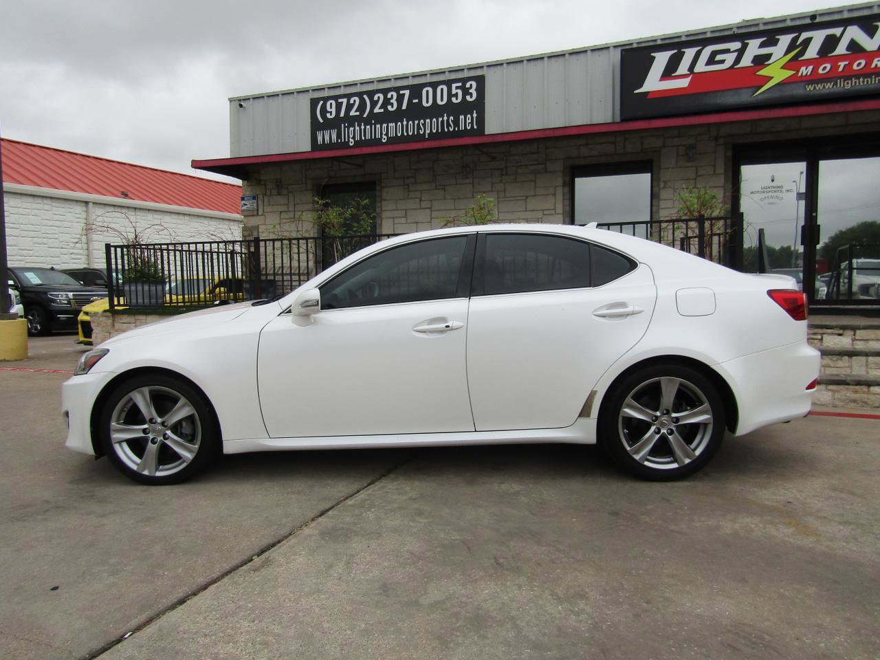 Used 2012 Lexus IS 250 w/ Premium Pkg Value Edition RWD image 2
