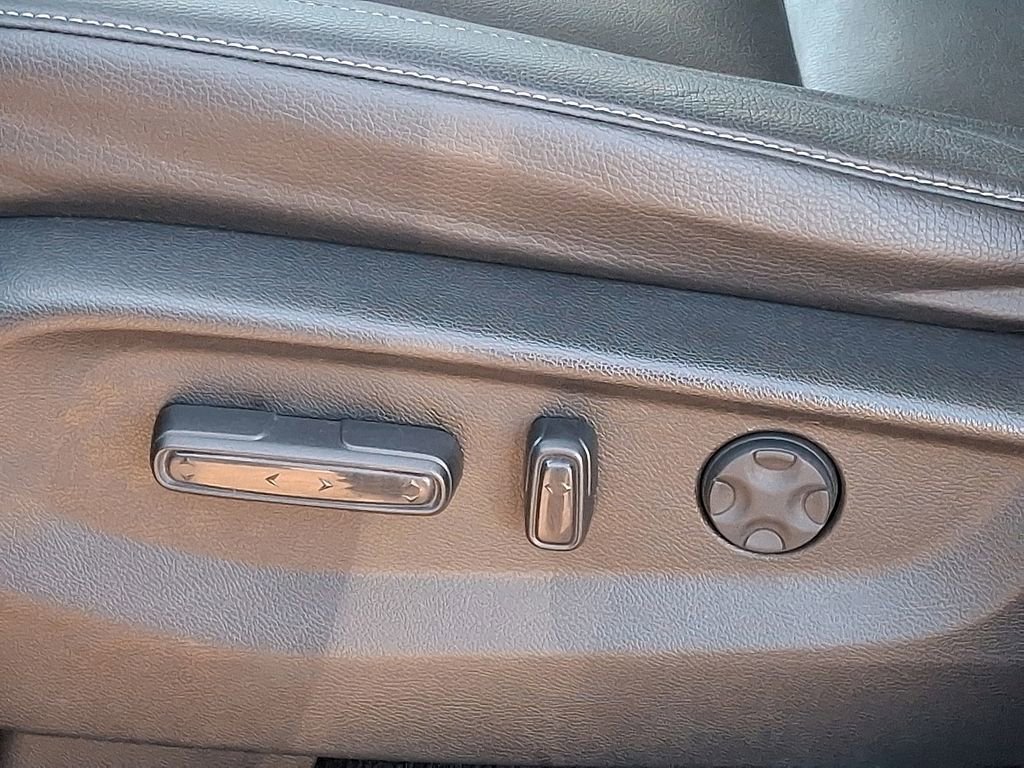 Used 2023 Honda Odyssey EX-L image 25