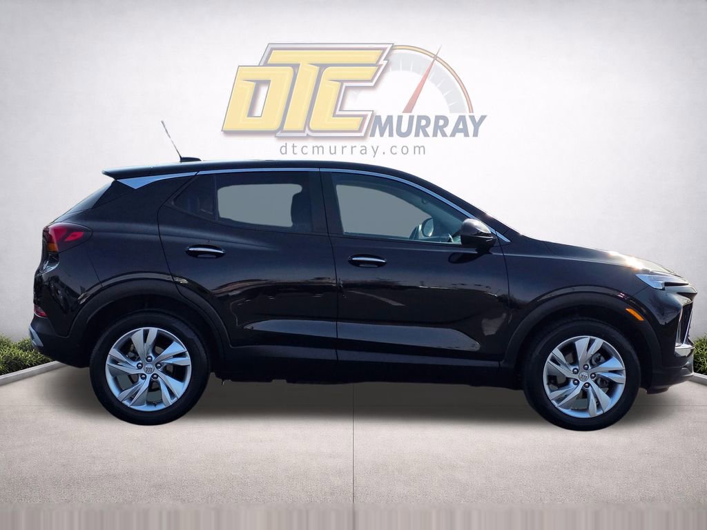 Used 2025 Buick Encore GX Preferred AWD/4WD image 4