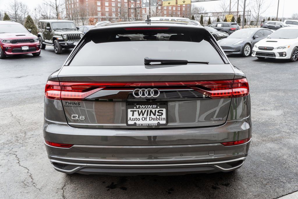 Used 2019 Audi Q8 Premium image 37