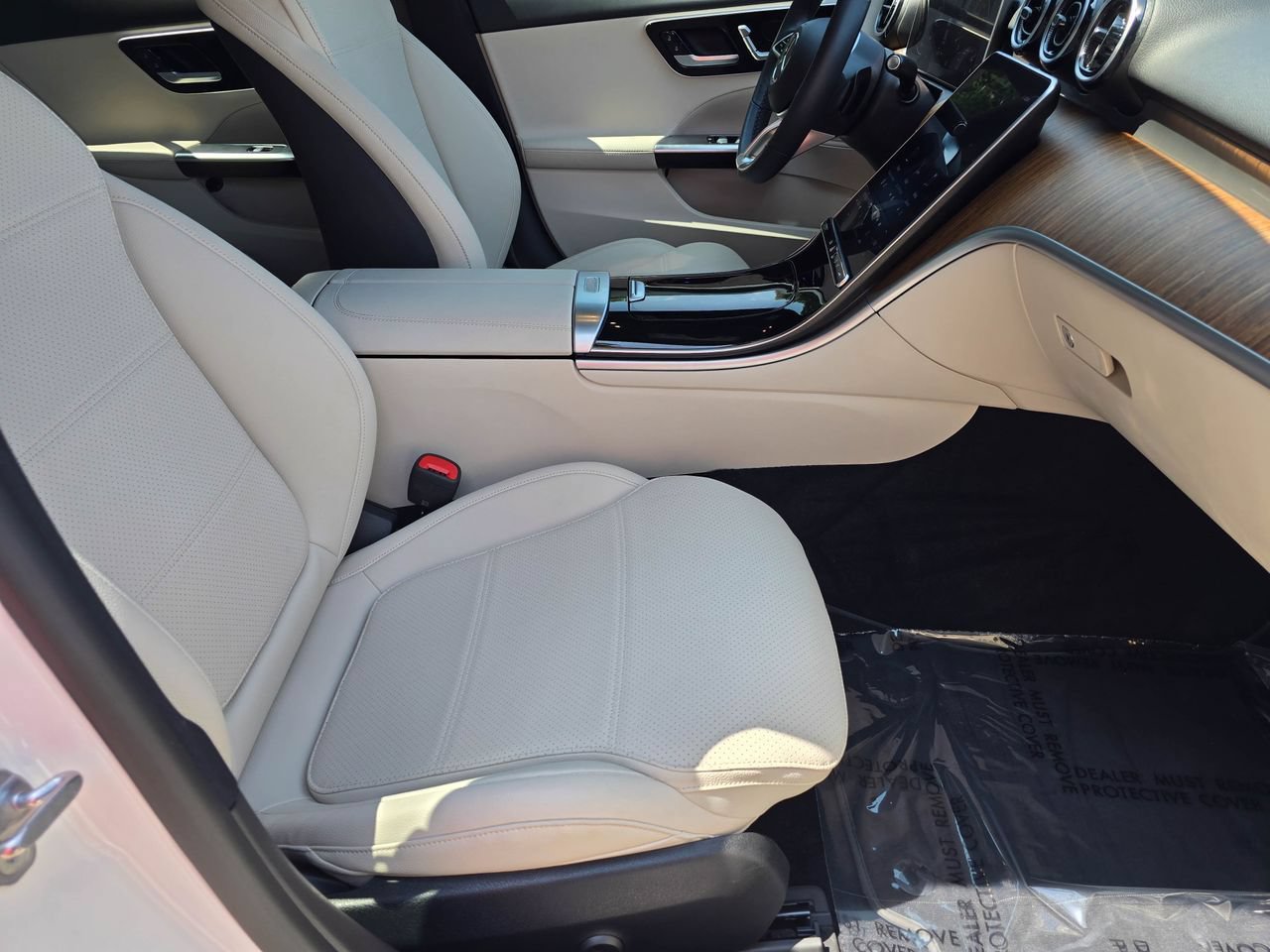Used 2023 Mercedes-Benz C 300 4MATIC Sedan image 35