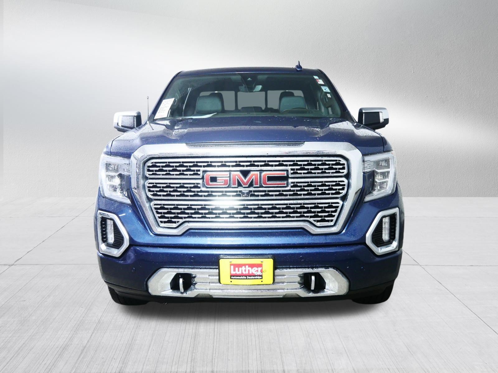 Used 2019 GMC Sierra 1500 Denali w/ Denali Ultimate Package AWD/4WD image 2
