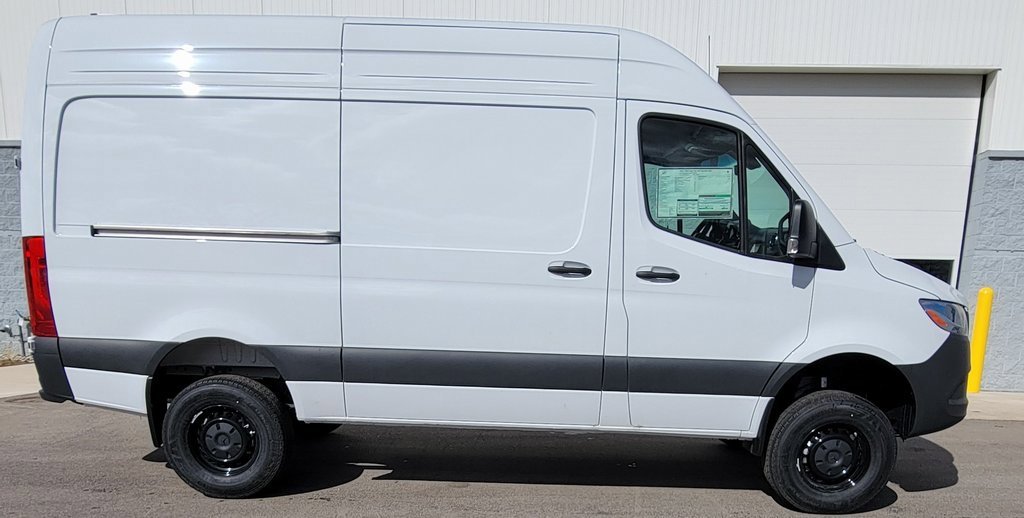 New 2025 Mercedes-Benz Sprinter 2500