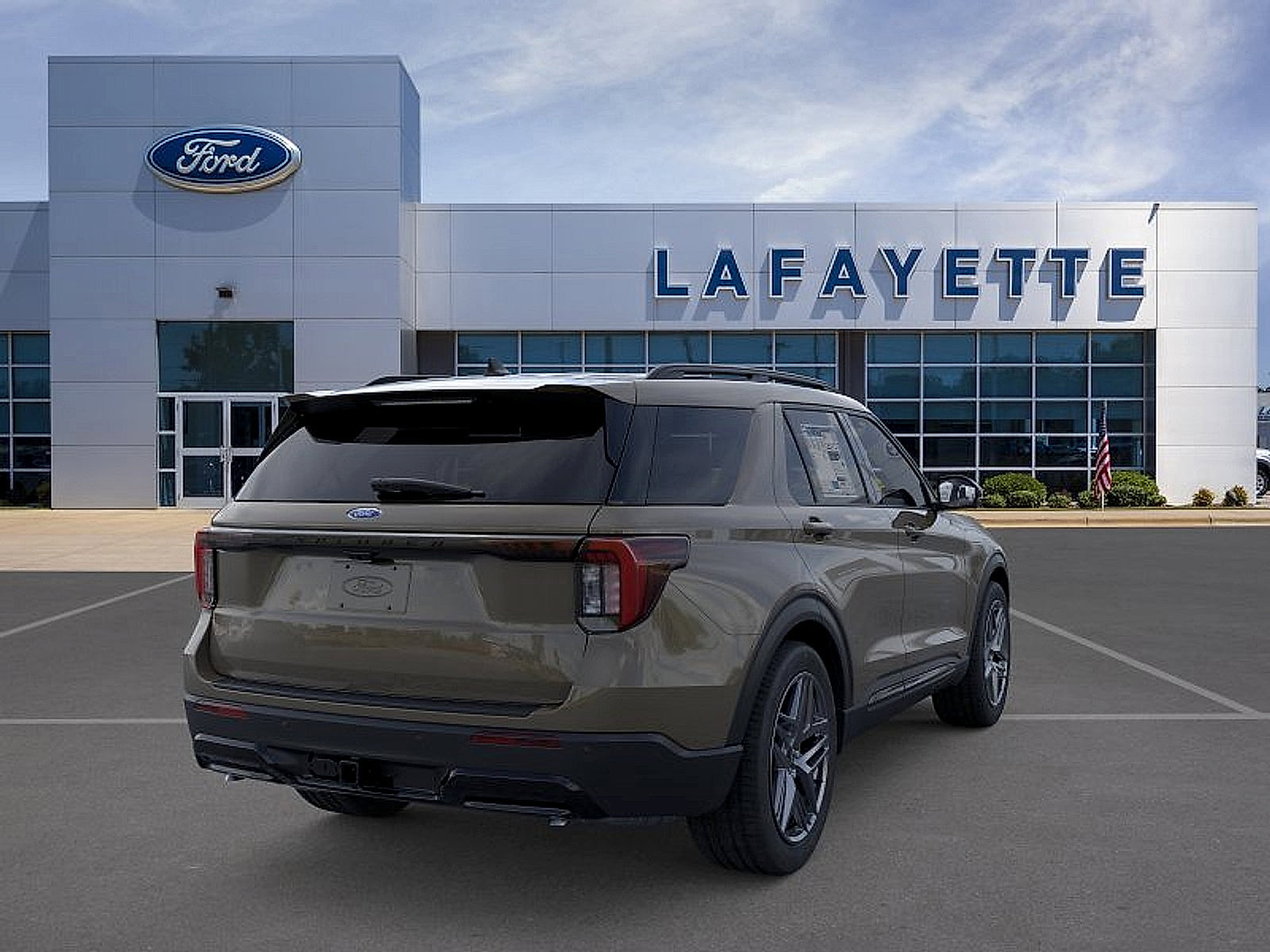 New 2026 Ford Explorer ST-Line w/ ST-Line Street Pack image 8