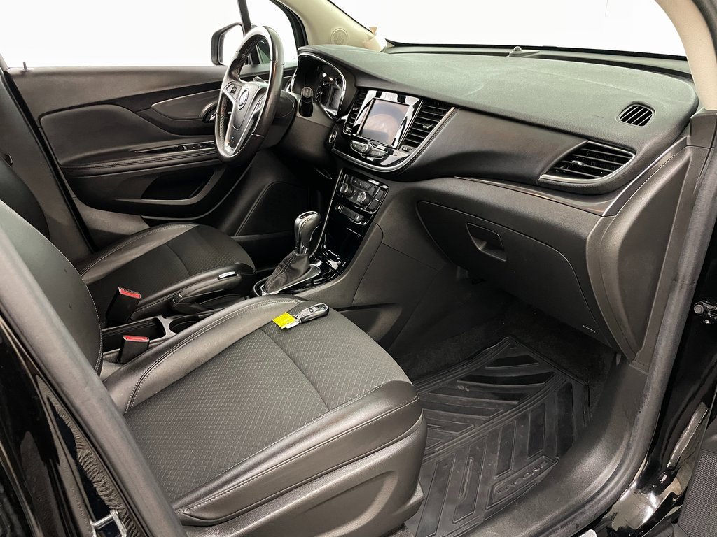 Certified 2022 Buick Encore Preferred w/ Safety Package image 35