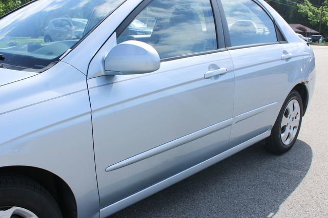 Used 2006 Kia Spectra EX FWD image 41