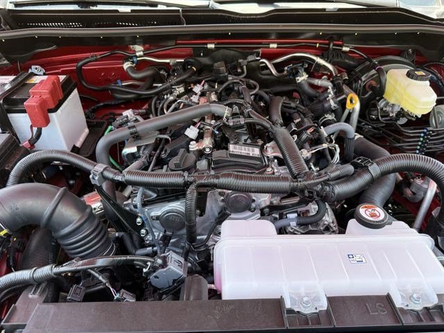 New 2026 Toyota 4Runner SR5 AWD/4WD image 11