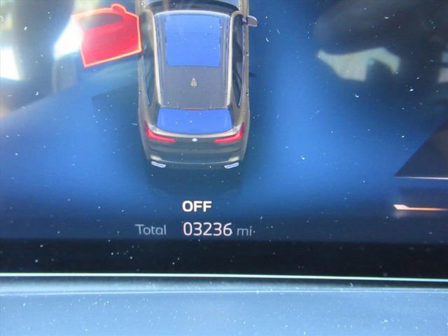 Used 2026 BMW X5 xDrive50e image 25