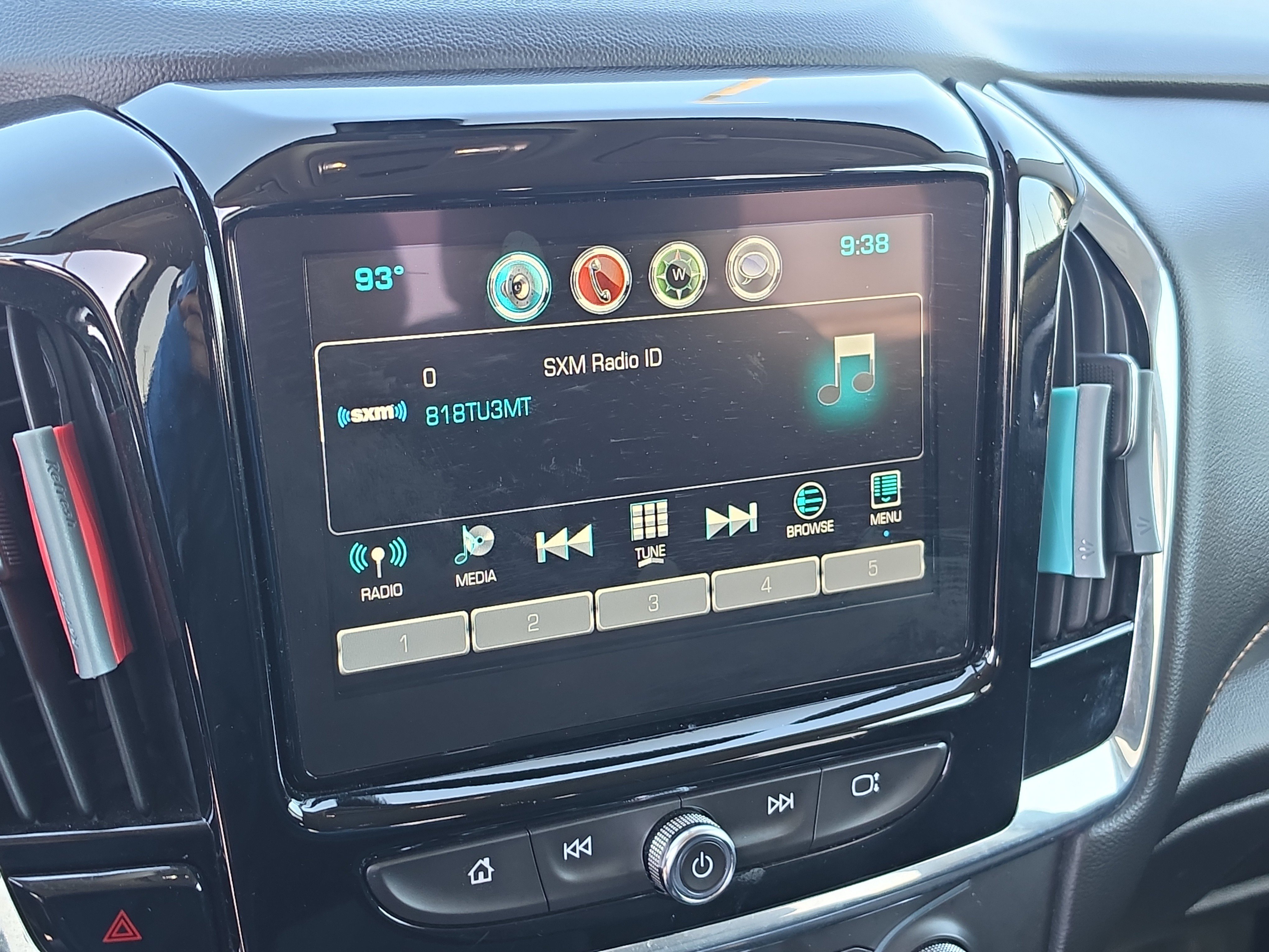 Certified 2018 Chevrolet Traverse LT AWD/4WD image 26