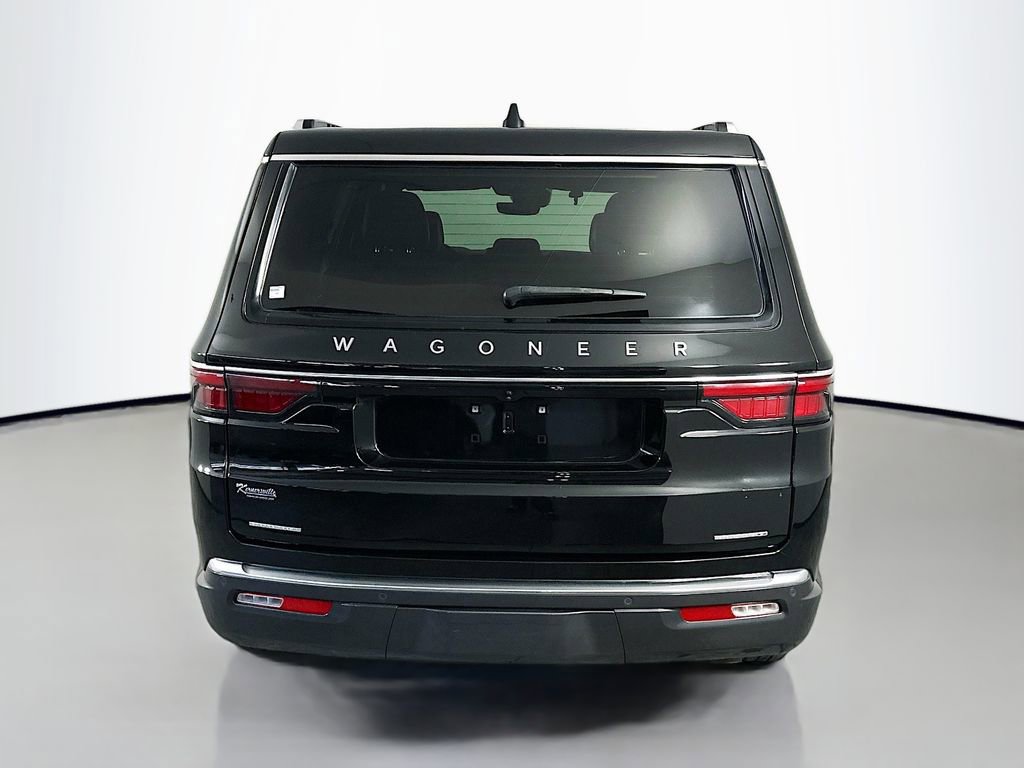 Used 2022 Jeep Wagoneer Series II AWD/4WD image 6
