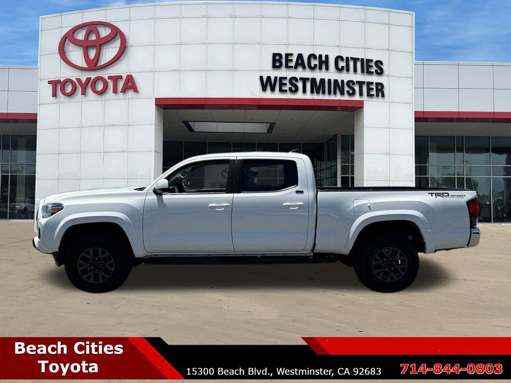 Used 2020 Toyota Tacoma SR5 RWD image 7