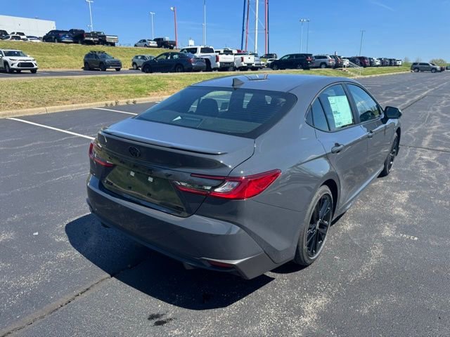 New 2026 Toyota Camry SE image 3