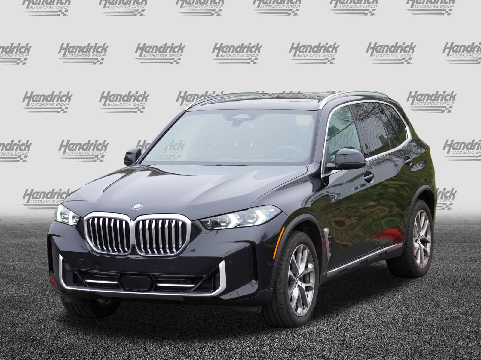 Certified 2024 BMW X5 xDrive40i w/ Premium Package AWD/4WD image 5