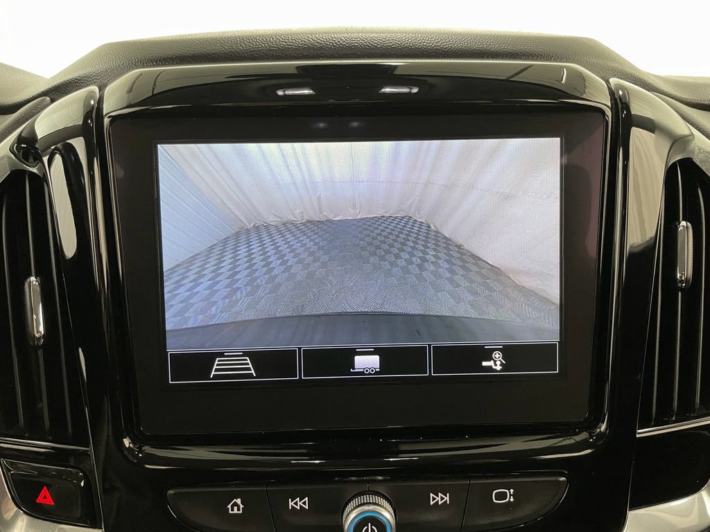 Used 2019 Chevrolet Traverse LT AWD/4WD image 3