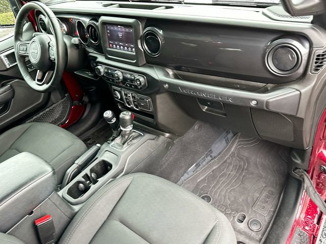 Used 2022 Jeep Wrangler Unlimited Sport image 28