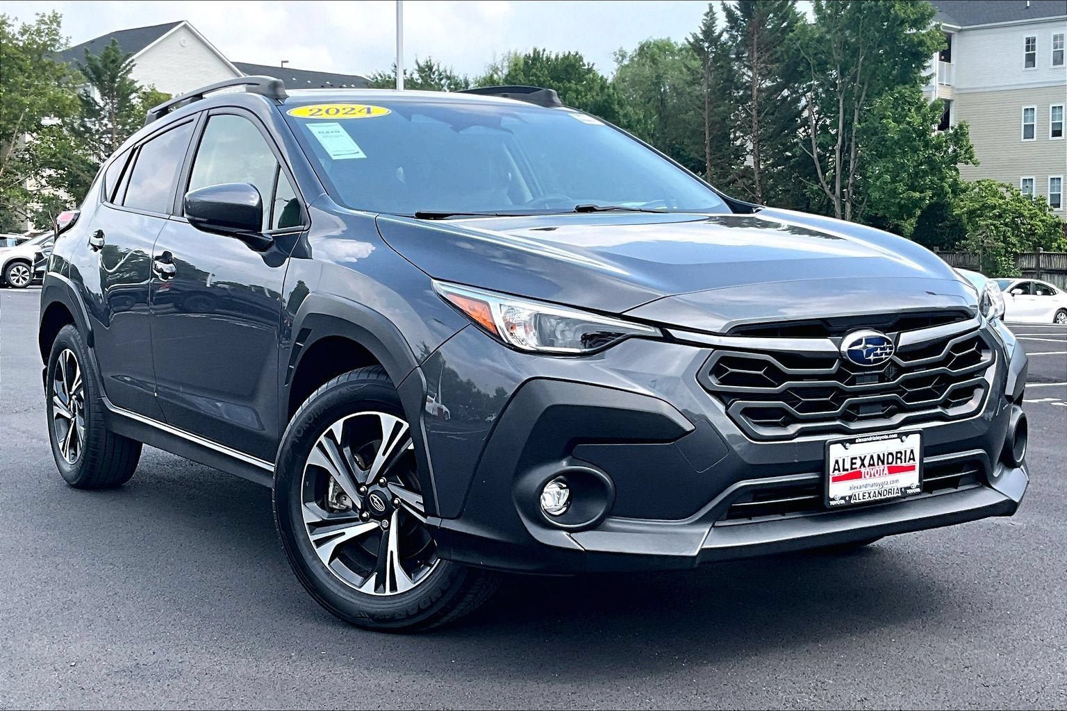 Used 2024 Subaru Crosstrek 2.0i Premium AWD/4WD image 2