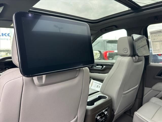 New 2026 GMC Yukon XL Elevation w/ Elevation Premium Package AWD/4WD image 24