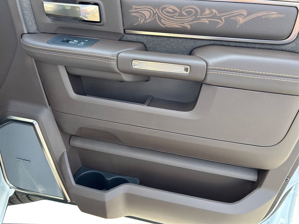 New 2025 RAM 2500 Limited image 21
