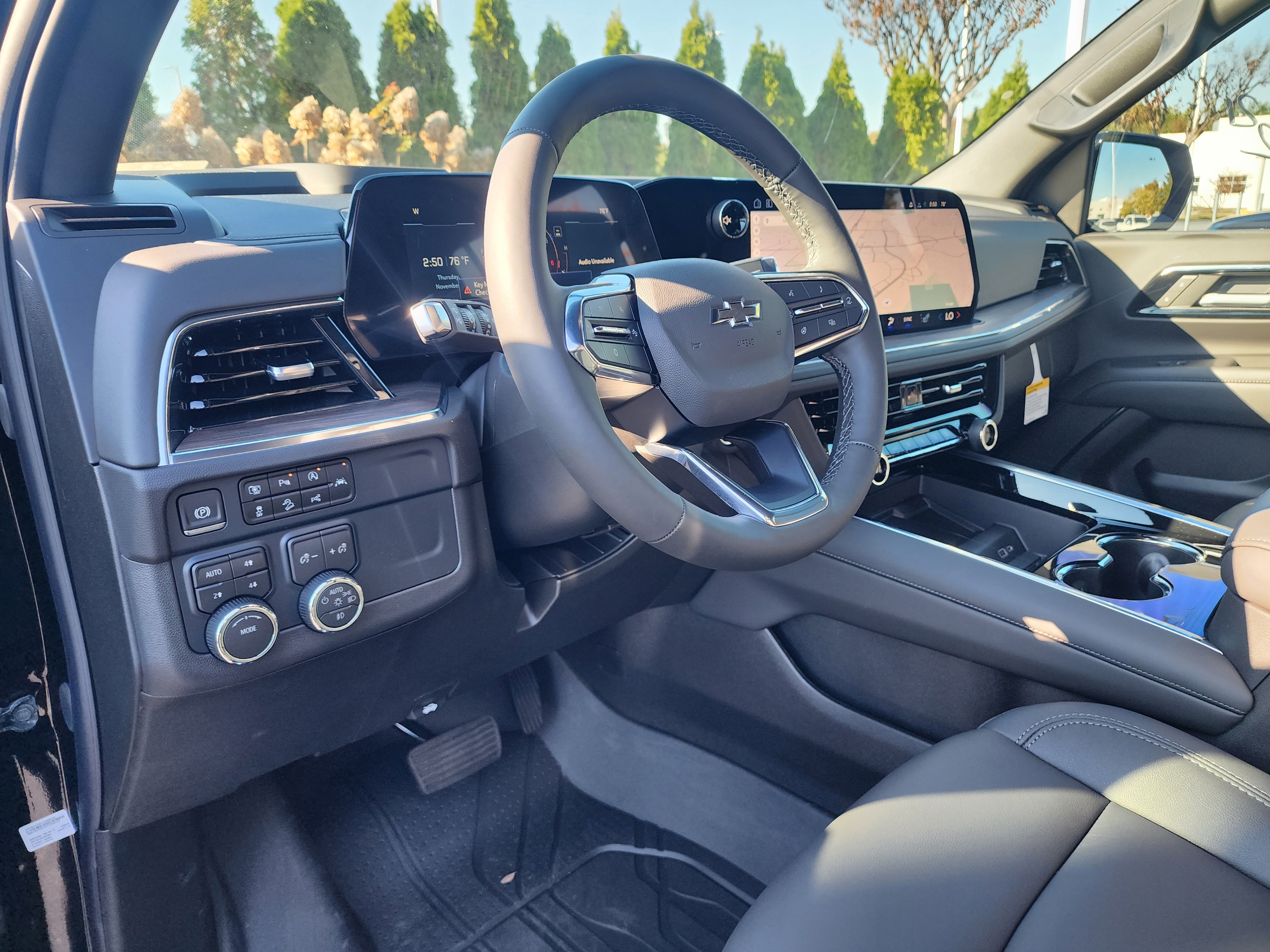 New 2026 Chevrolet Suburban Z71 w/ Comfort Package image 23