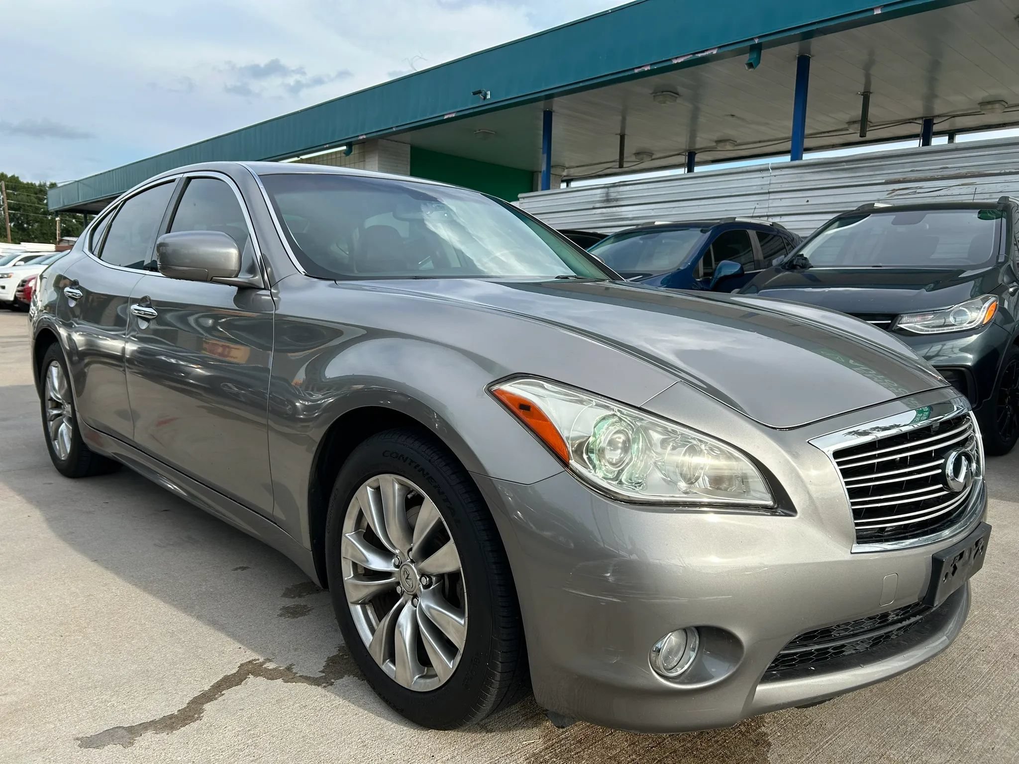 Used 2012 INFINITI M37 w/ Premium Pkg RWD image 7