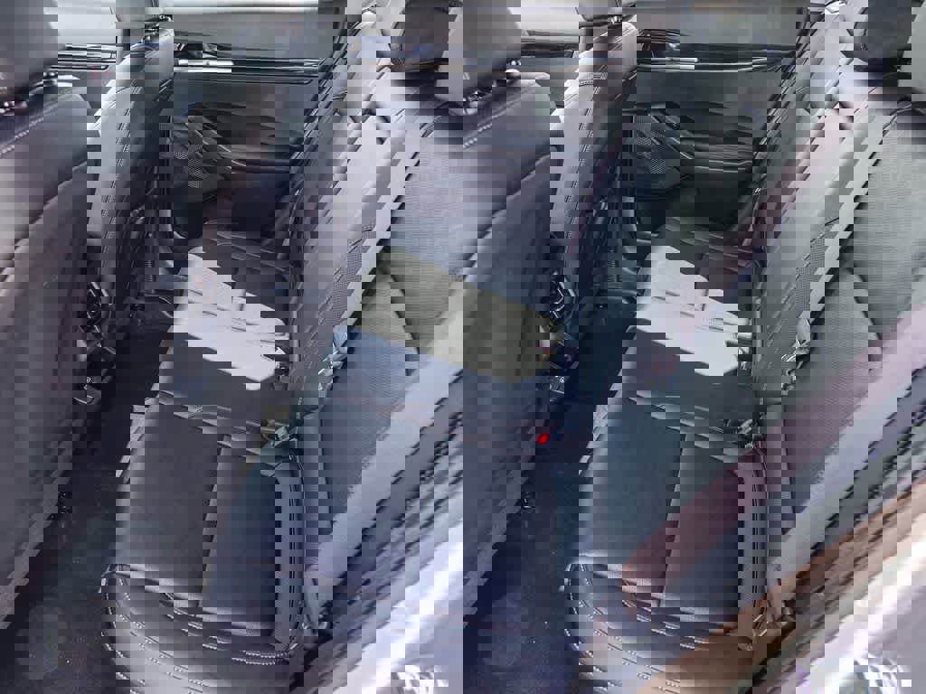 Used 2025 Kia Seltos EX FWD image 17