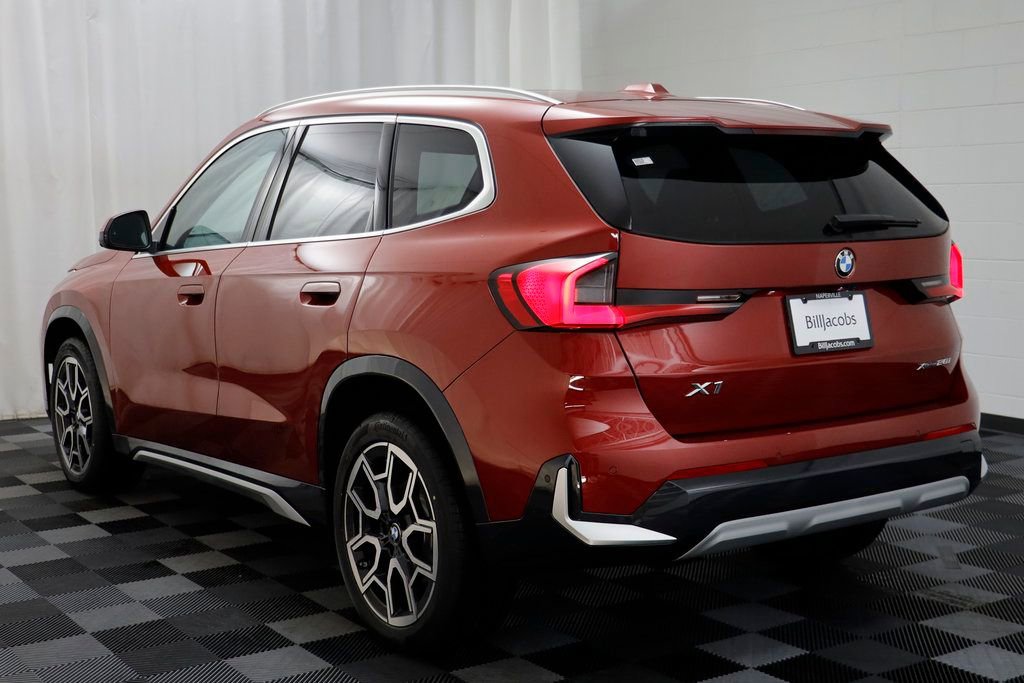 New 2026 BMW X1 xDrive28i w/ Technology Package AWD/4WD image 14