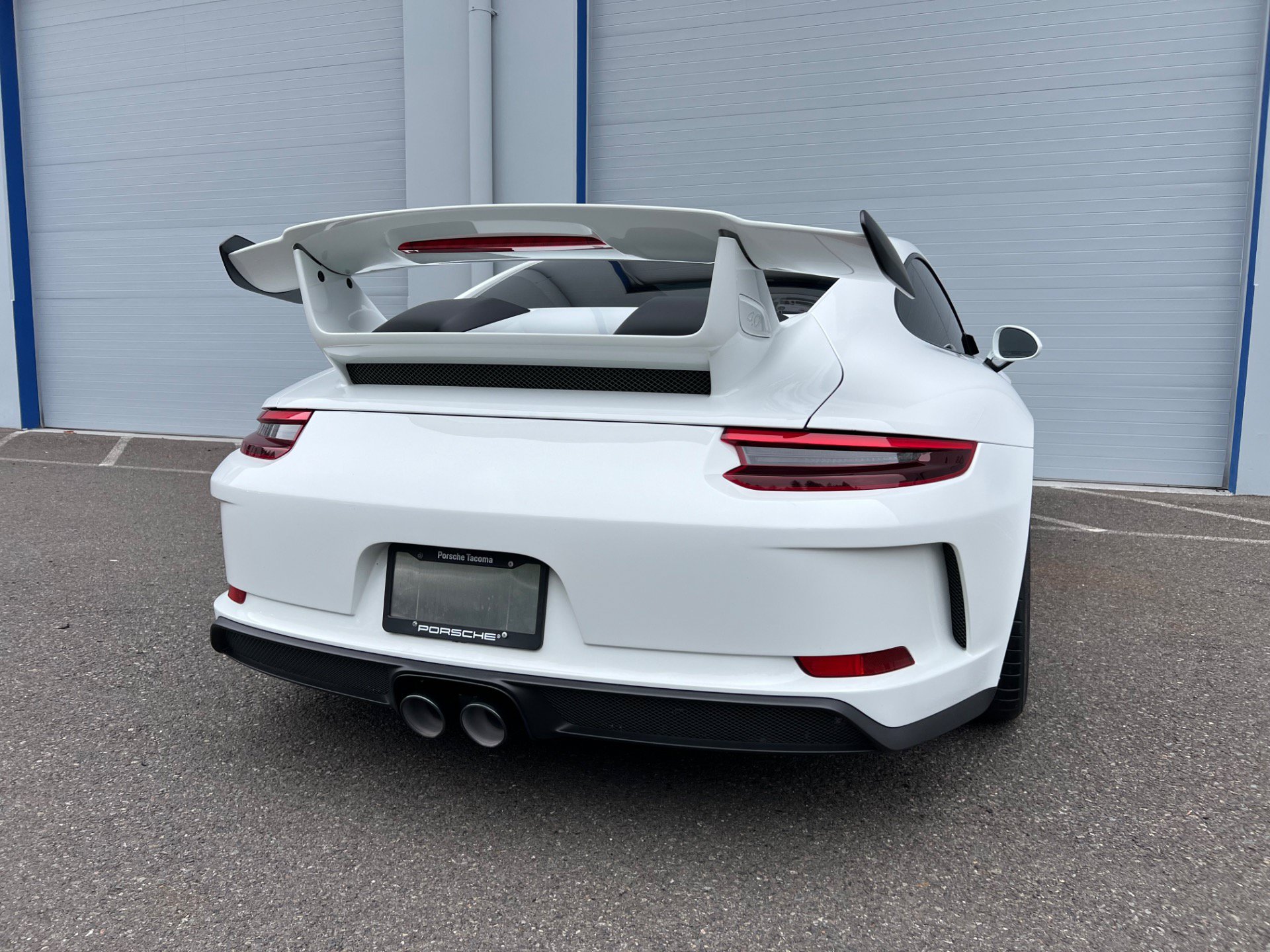 Used 2018 Porsche 911 GT3 RWD image 9