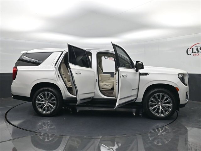 Used 2021 GMC Yukon Denali w/ LPO, Illumination Package image 31