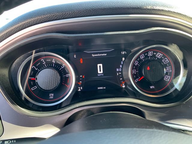 Used 2019 Dodge Challenger SXT image 18