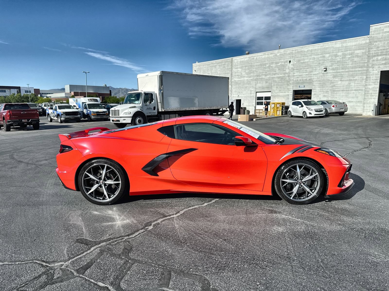 Used 2022 Chevrolet Corvette Stingray Coupe w/ Z51 Performance Package RWD image 6