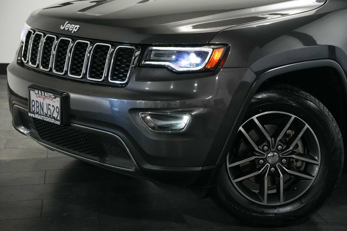 Used 2018 Jeep Grand Cherokee Limited w/ Luxury Group II RWD image 10