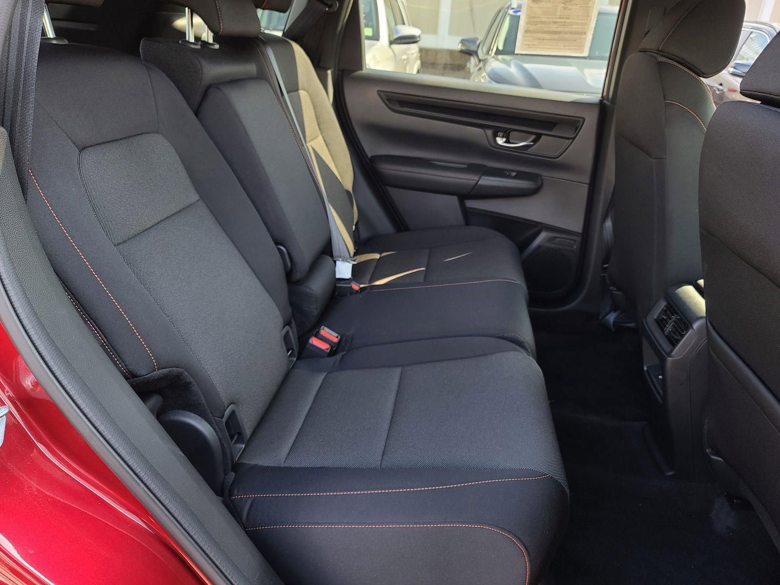 Used 2023 Honda CR-V Sport image 17