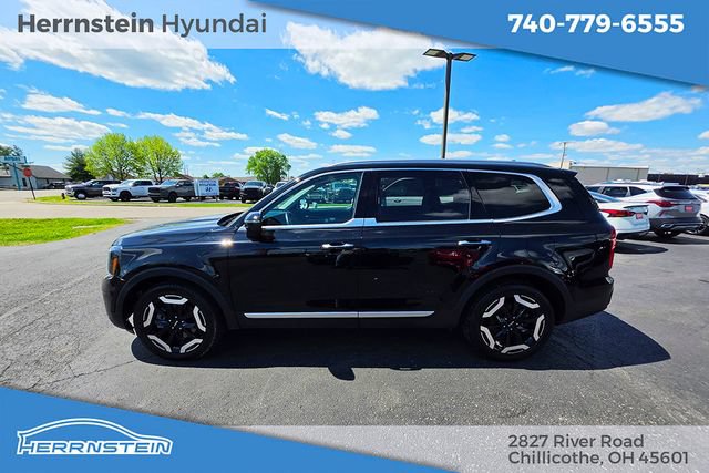 Used 2025 Kia Telluride S AWD/4WD image 4