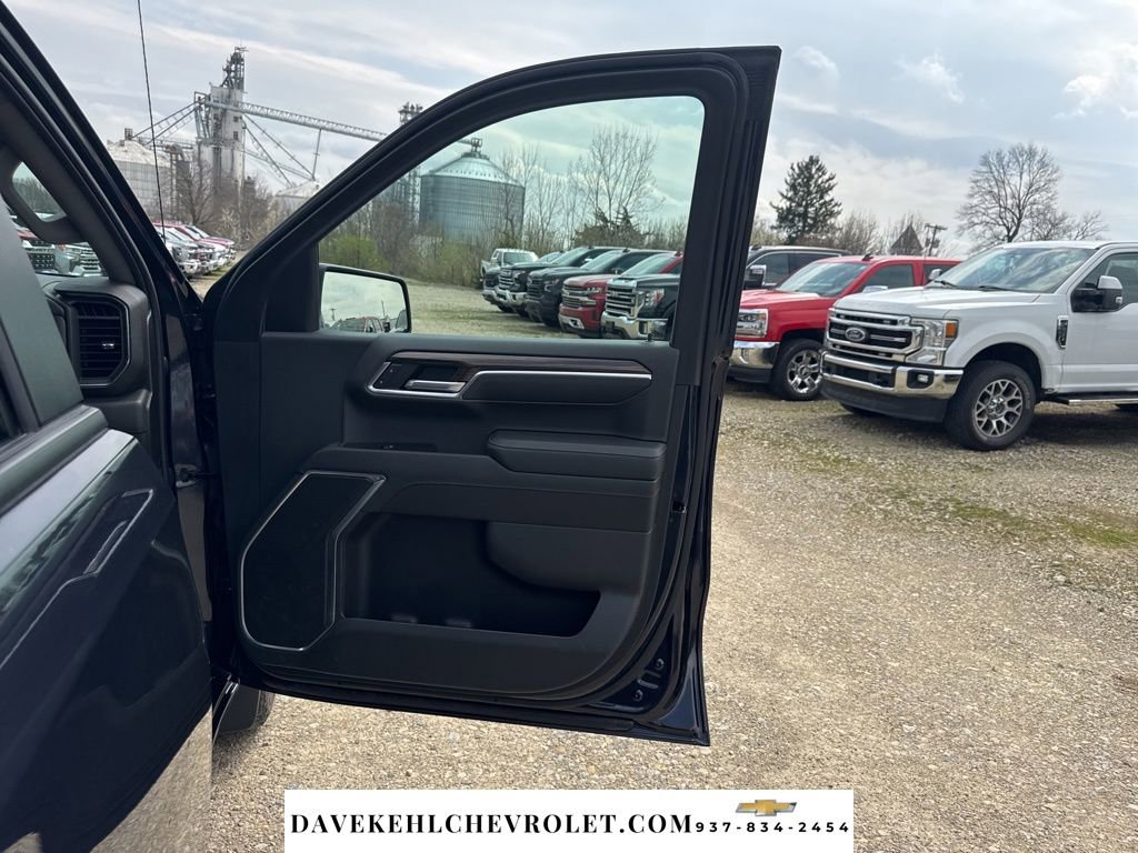 Used 2022 Chevrolet Silverado 1500 LT image 28