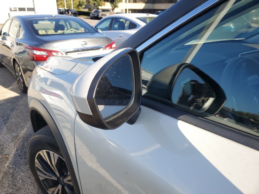 Certified 2023 Nissan Rogue SV w/ SV Premium B Package AWD/4WD image 9