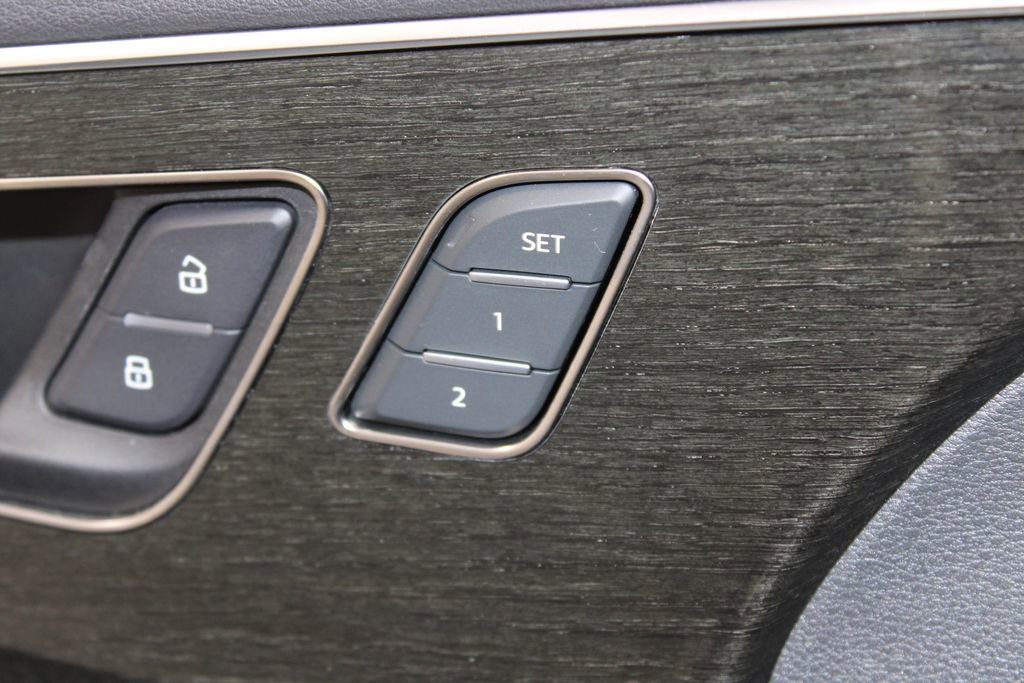 Used 2023 Audi Q7 3.0T Premium Plus image 43