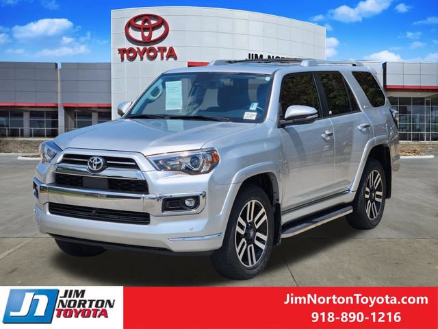 Used 2023 Toyota 4Runner Limited AWD/4WD image 4