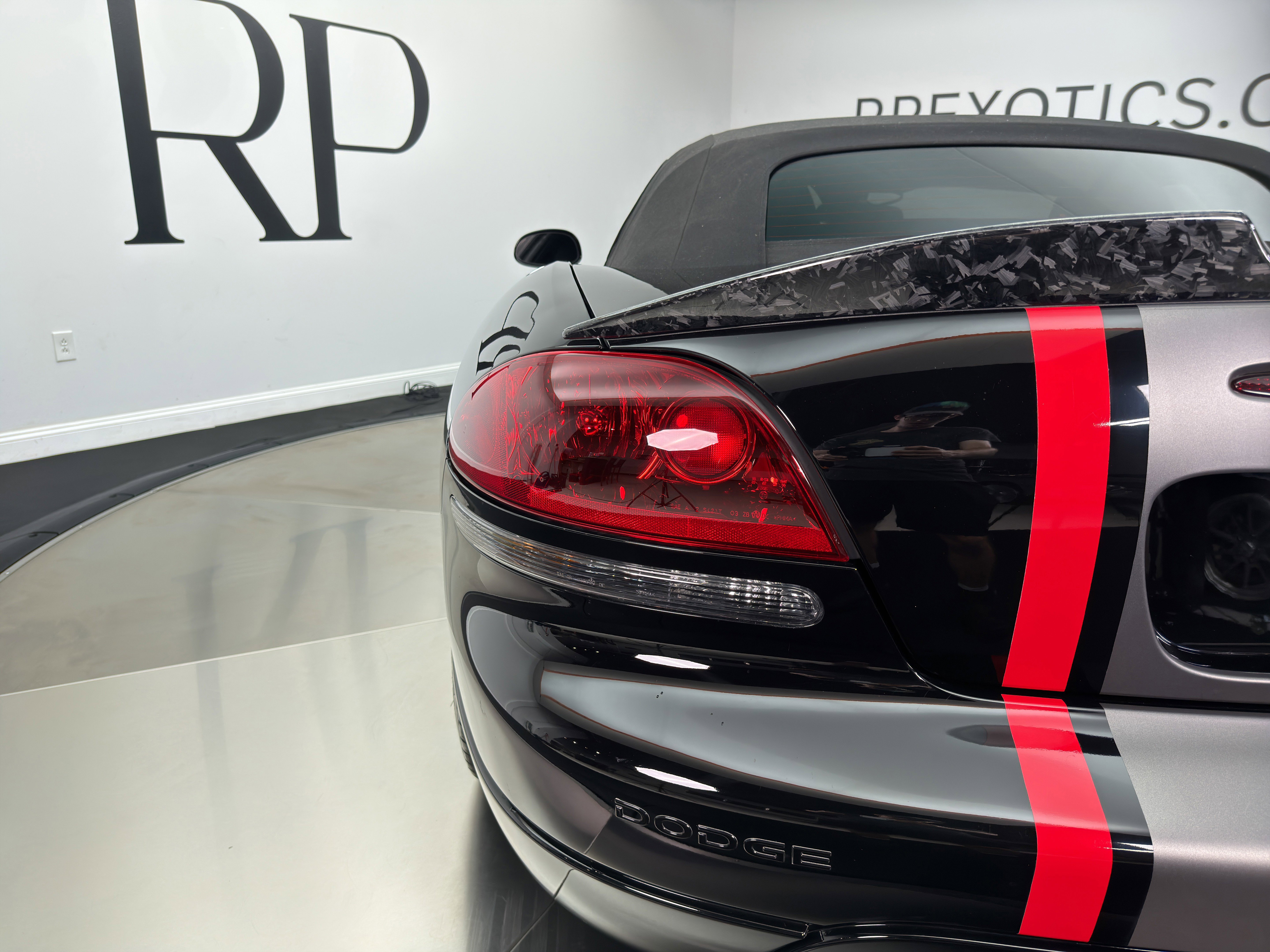 Used 2008 Dodge Viper SRT-10 w/ Protection Group RWD image 24