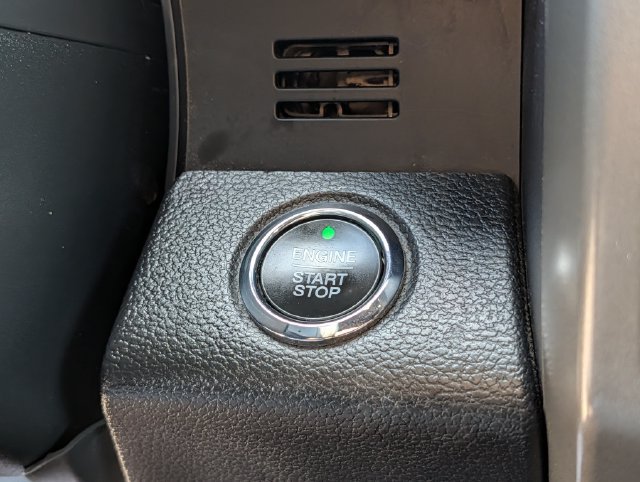 Used 2020 Ford Expedition Max XLT w/ Equipment Group 202A AWD/4WD image 19