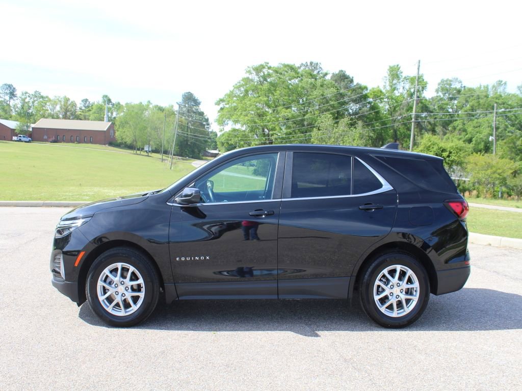 Used 2023 Chevrolet Equinox LT FWD image 14